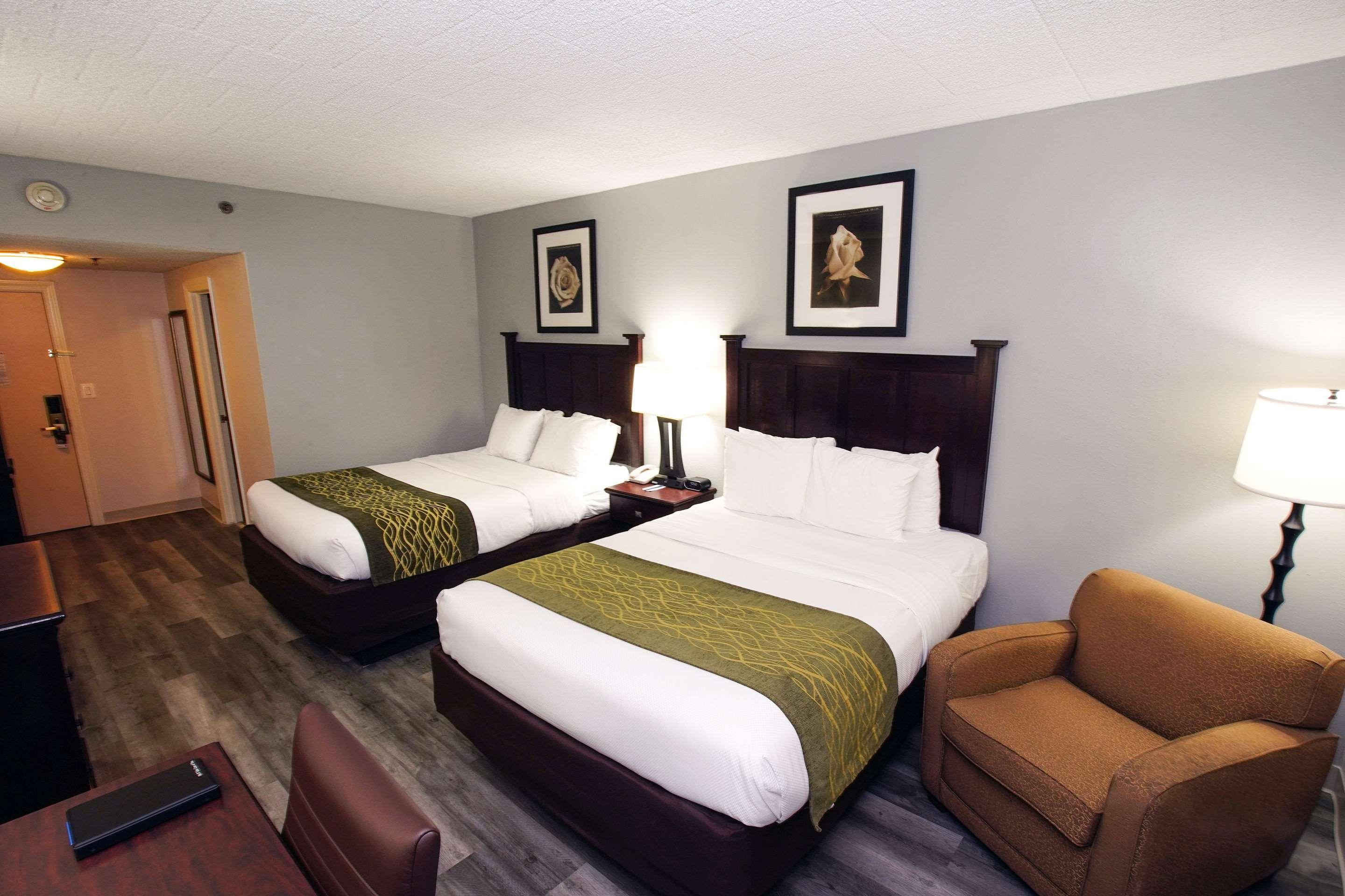 Best Western Paramus Hotel & Suites Exterior photo