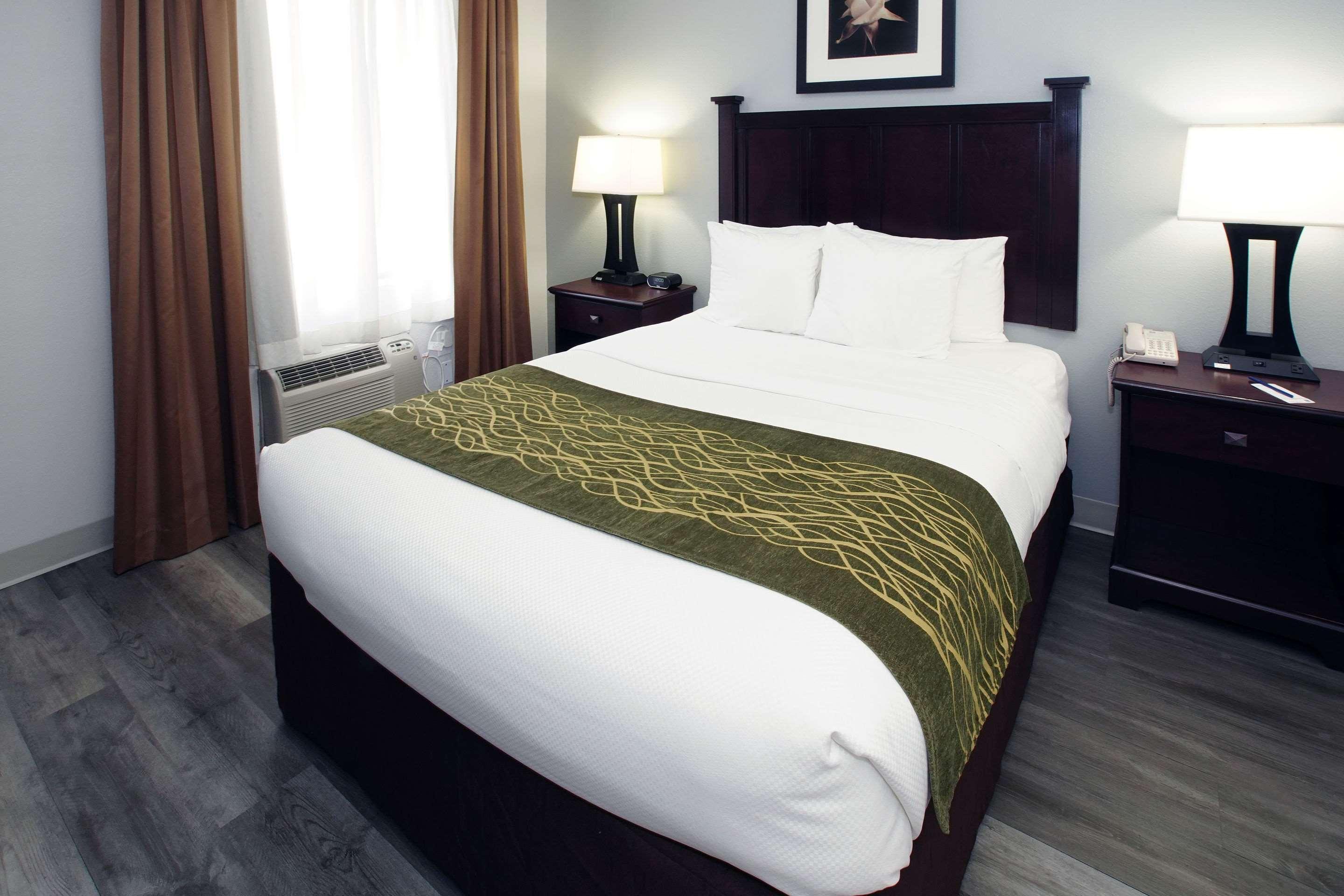 Best Western Paramus Hotel & Suites Exterior photo