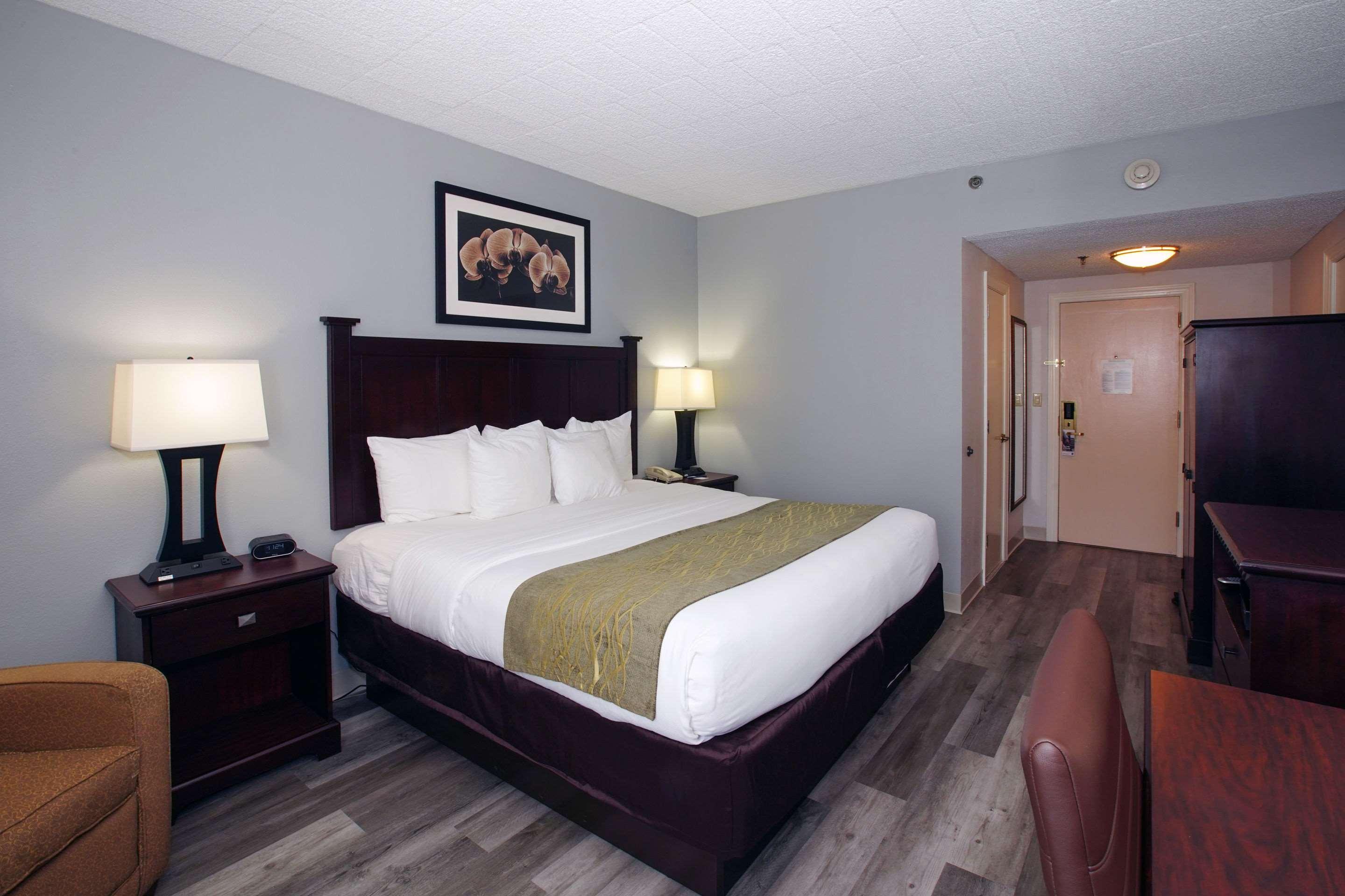 Best Western Paramus Hotel & Suites Exterior photo