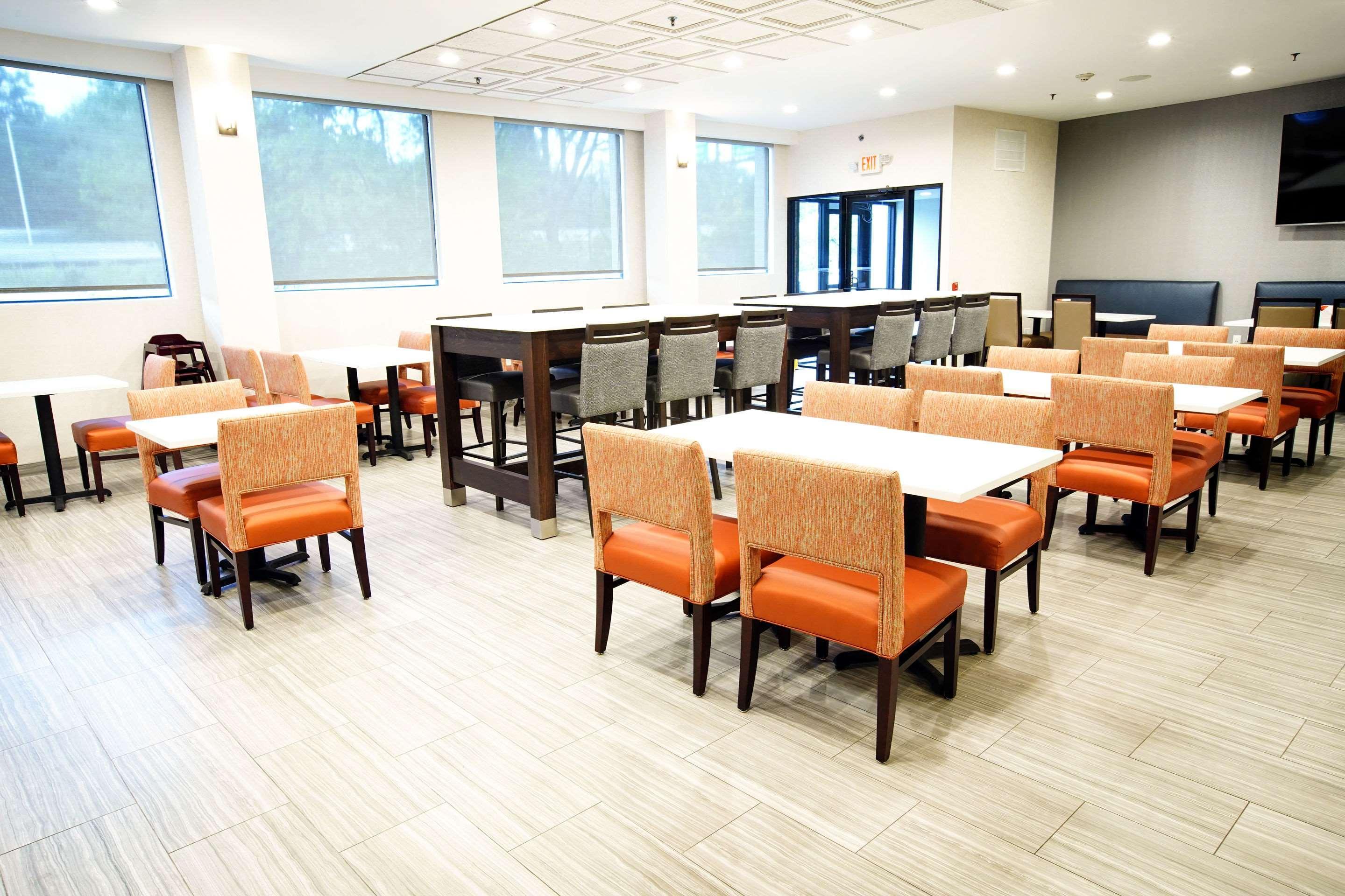 Best Western Paramus Hotel & Suites Exterior photo